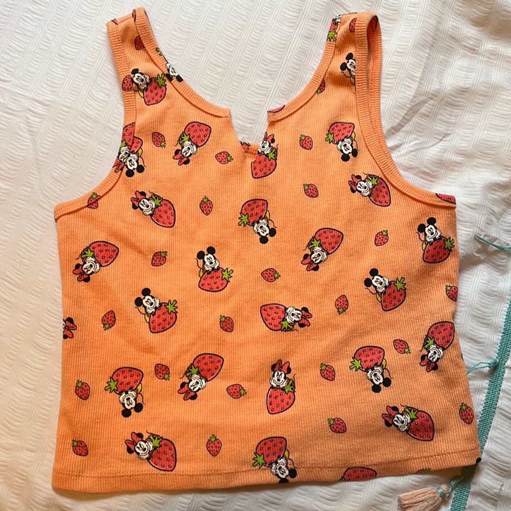 Women’s Mickey Mouse crop top in size small